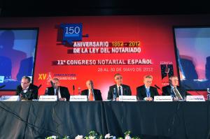 De izquierda a derecha: Alfonso Zermeño, presidente de la Comisión de Asuntos Americanos de la Unión Internacional del Notariado; Ignacio Solis, decano del Colegio Notarial de Madrid; José Manuel Romay Beccaría, presidente del Consejo de Estado; Manuel López Pardiñas, presidente del Consejo General del Notariado; Jean Paul Decorps, presidente de la Unión Internacional del Notariado, y Joan Carles Ollé, vicepresidente del Notariado y coordinador general de los Actos conmemorativos del 150 Aniversario de la Ley del Notariado.