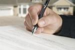 La compraventa de viviendas decreció un 7,7 % en febrero