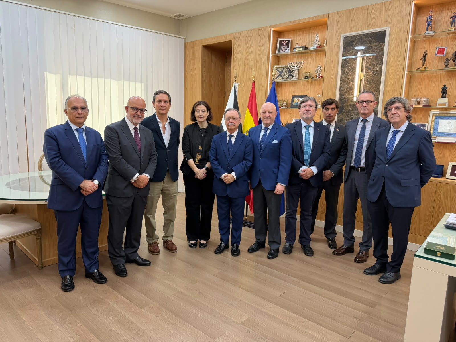 Alberto Ramón Gaitán, Víctor Manuel Arrabal, Luis Mayorga, Concepción Pilar Barrio Del Olmo, Juan Jesús Vivas, Manuel Seda, Alfonso Cavallé, Francisco Javier Balsera, Juan Ramón Furrasola y José Eduardo García Pérez.